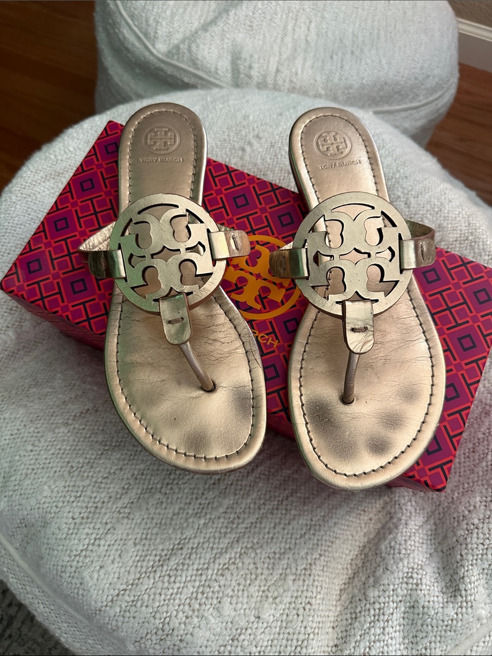 Tory Burch Metallic Rose Gold Logo Thong Sandals